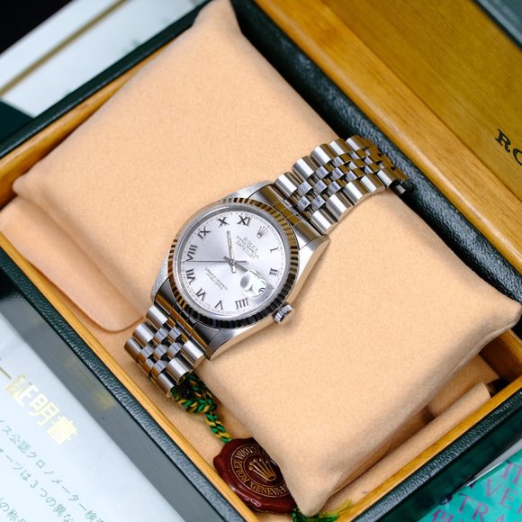 MEN'S ROLEX DATEJUST SILVER ROMAN DIAL FLUTED 36MM WATCH ORIGINAL BOX & PAPERS - Picture 2 of 12